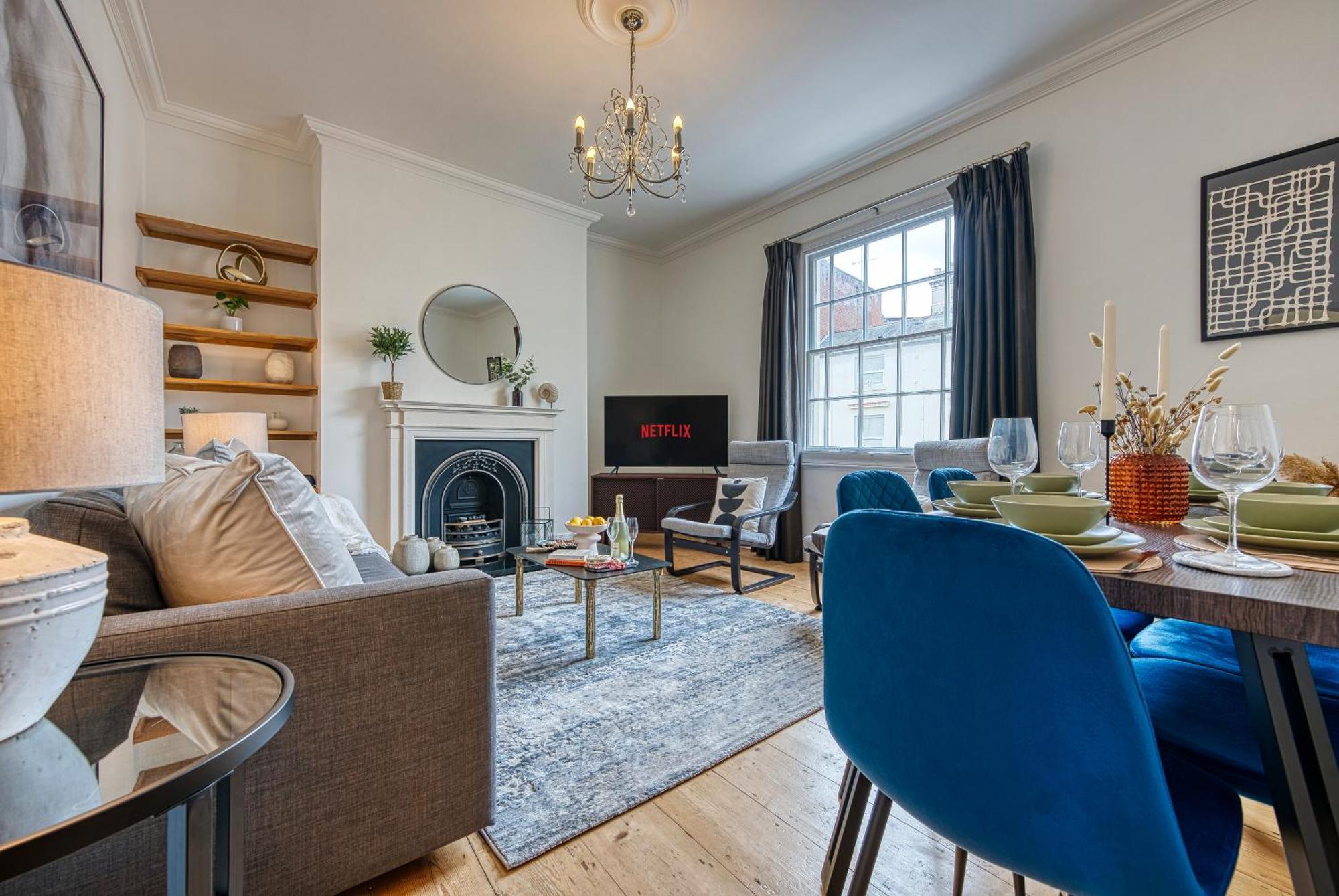 2 Bed Stunning Chic Modern Spacious Apt, Ocean Village, Southampton - Plenty Of Parking - By Blue Puffin Stays Eksteriør billede